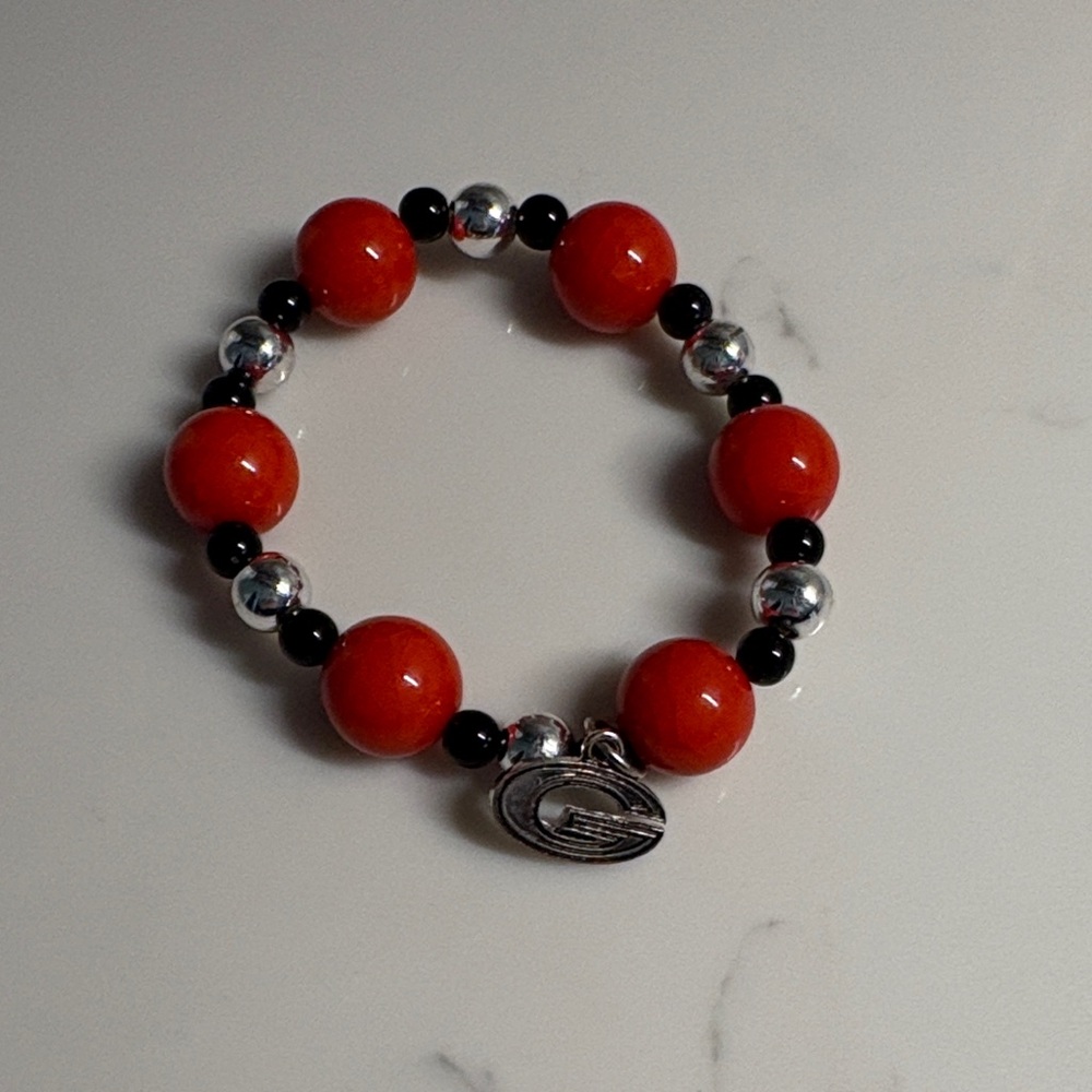 Chic Red and Silver Beaded Bracelet